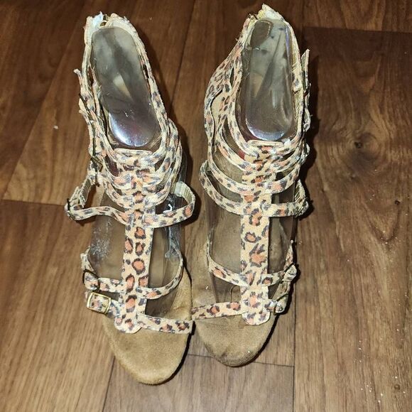 Kotonica Cheetah Print Platform 🐆 - Picture 1 of 9